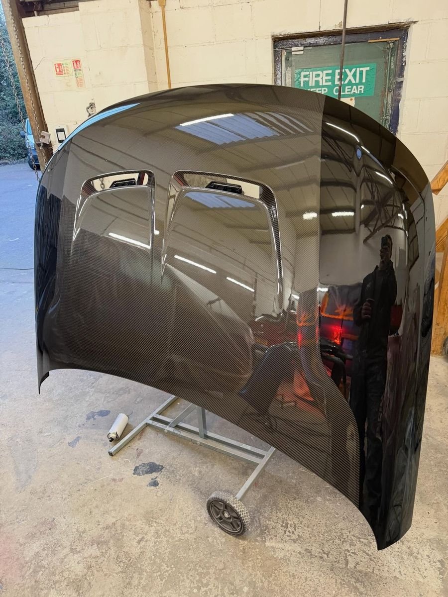 Carbon Fibre & Lacquer Refinishing by Triple R Paintworx