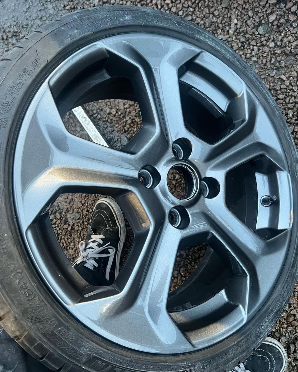 Graphite refurbished Fiesta alloy, Triple R Paintworx