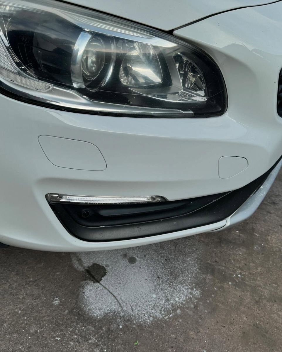 Repaired and refinished Volvo bumper, Triple R Paintworx